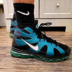 Ken Griffey Jr Nike shoes